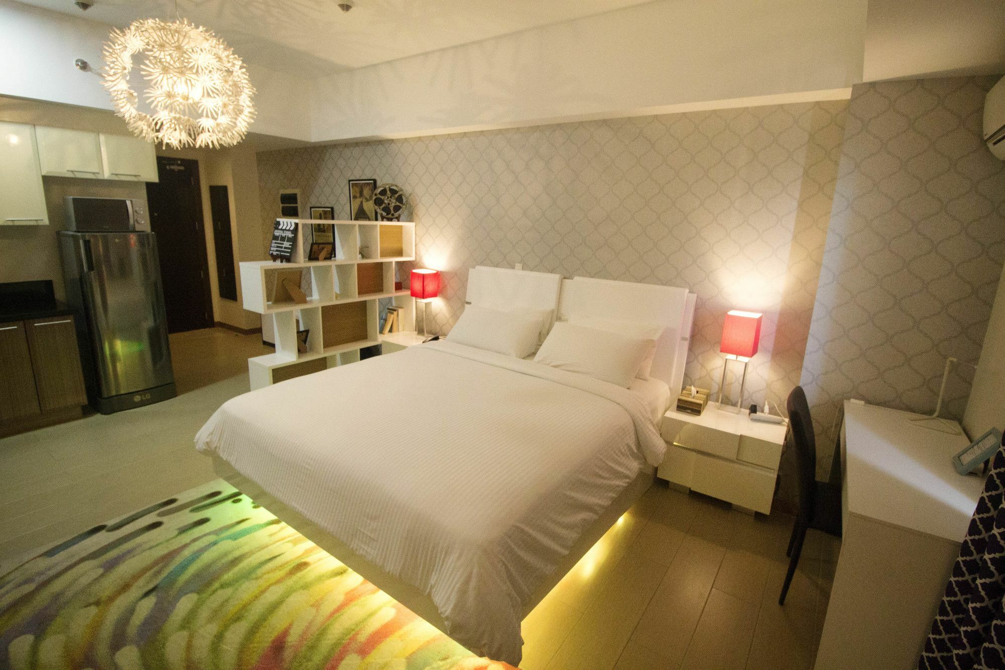Maxstays - Max Style @ The Venice Residences Taguig Extérieur photo