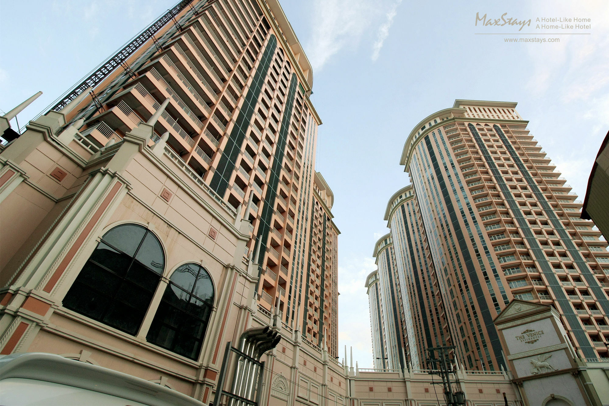 Maxstays - Max Style @ The Venice Residences Taguig Extérieur photo